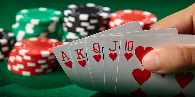 Khám phá một số thuật ngữ thường xuyên sử dụng trong cách chơi Poker